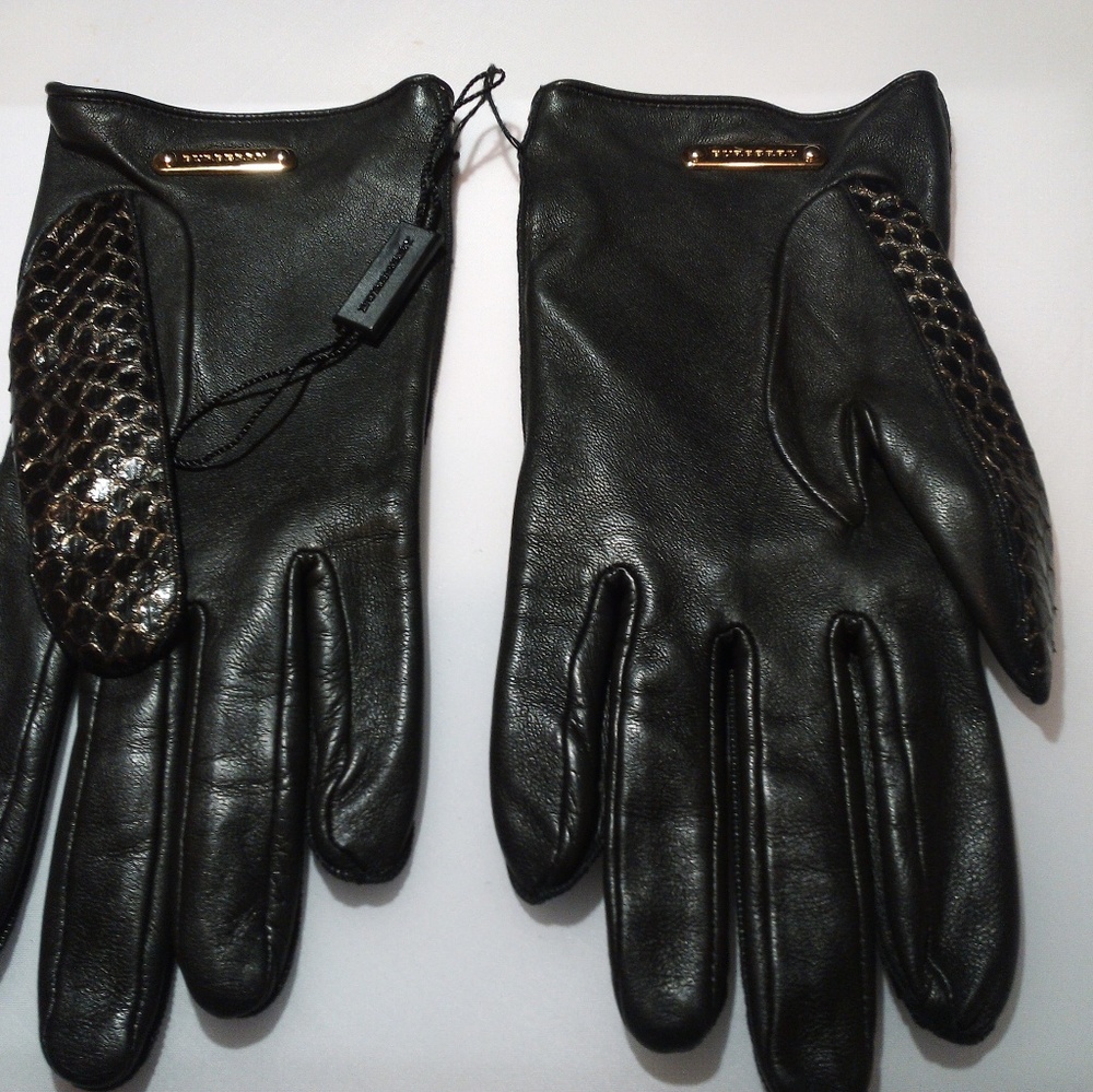 Burberry Leather Gloves